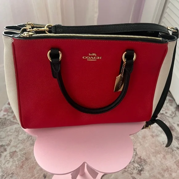 Coach Surrey Carryall Bag Purse in Red color block discontinued color - Picture 2 of 6